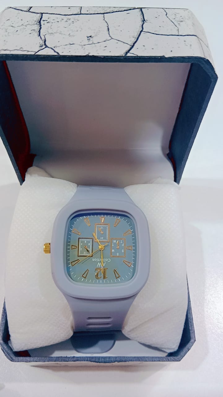 WATCH BLACK AND WHITE WATCH  WITH PREMIUM BOX GIFT PACKING