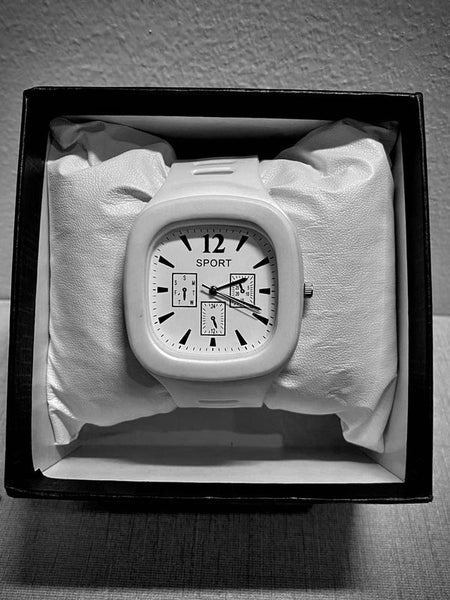 WATCH BLACK AND WHITE WATCH  WITH PREMIUM BOX GIFT PACKING